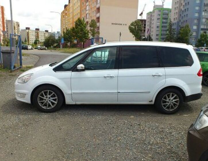 Ford Galaxy 4