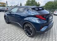 Toyota C-HR 6