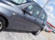 Mazda 2 8