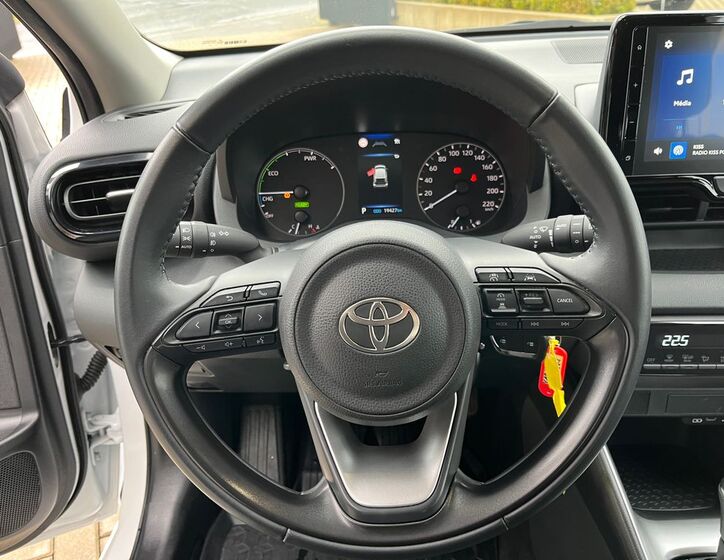 Toyota Yaris 20