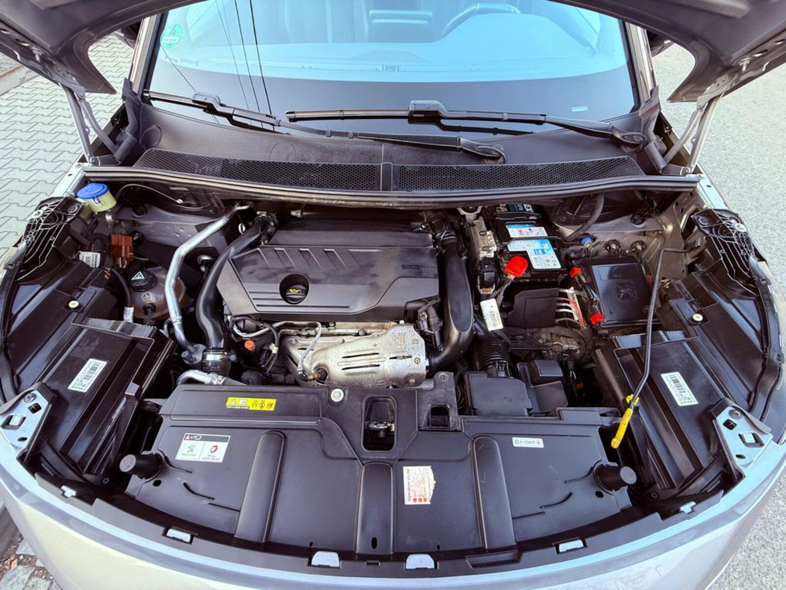 Peugeot 5008 28