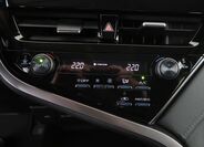 Toyota Camry 21