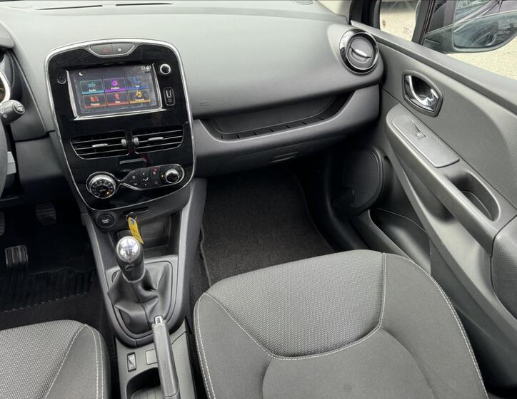 Renault Clio 40