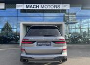 BMW X7 6