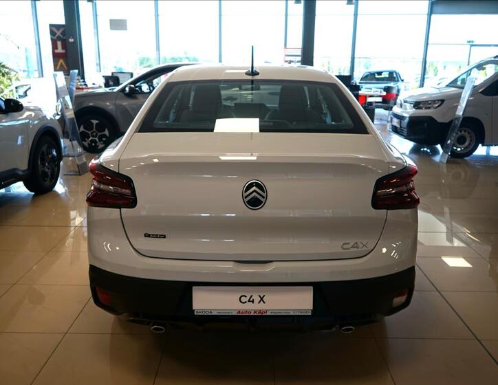 Citroën C4 X 4