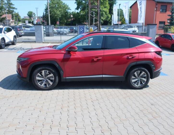 Hyundai Tucson 4