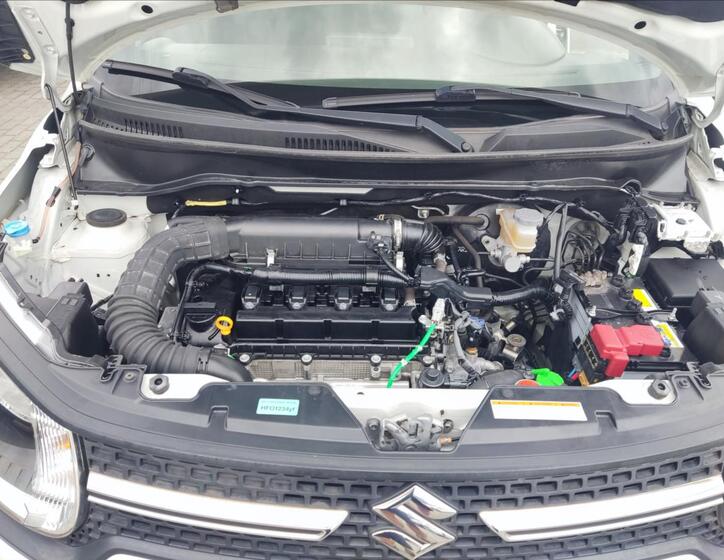 Suzuki Ignis 13