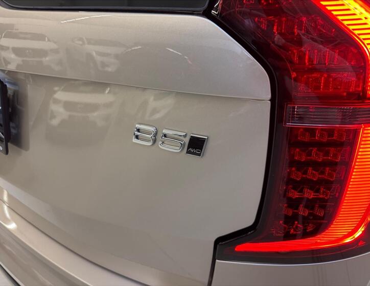 Volvo XC90 14