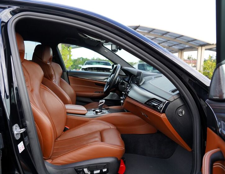 BMW M5 30