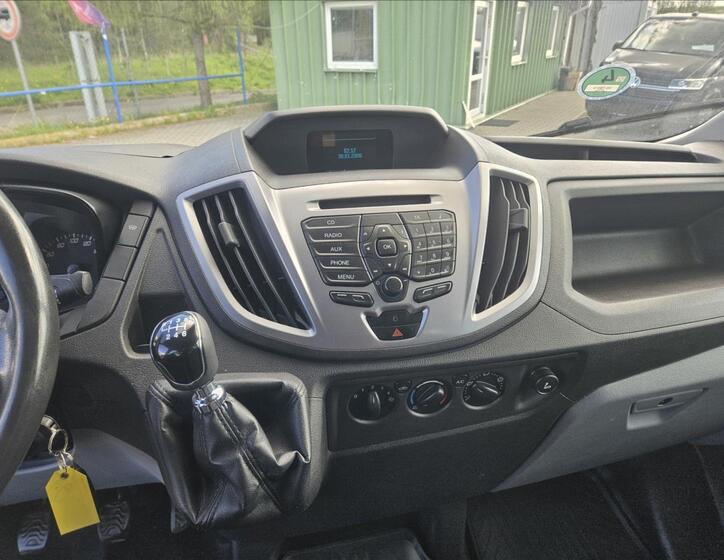 Ford Transit 15