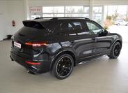 Porsche Cayenne 5