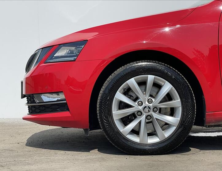 Škoda Octavia 19