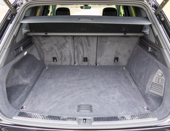 Volkswagen Touareg 10