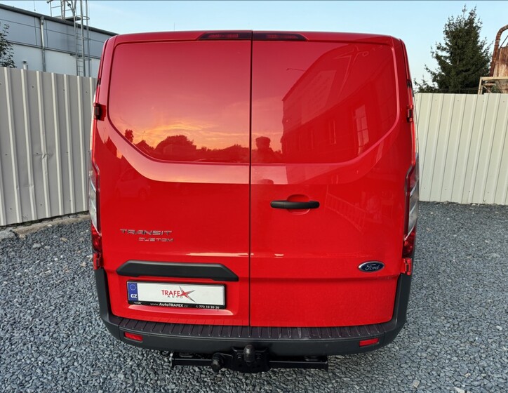 Ford Transit Custom 11