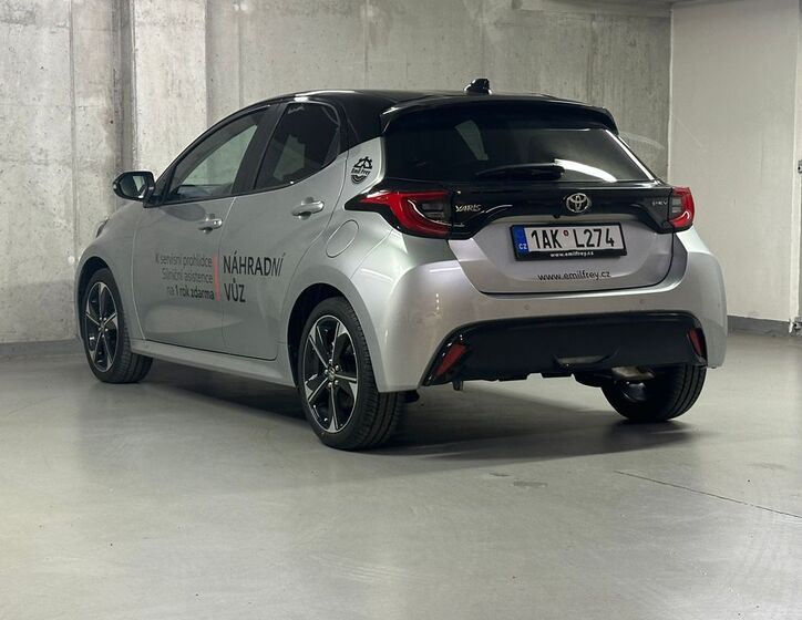 Toyota Yaris 7