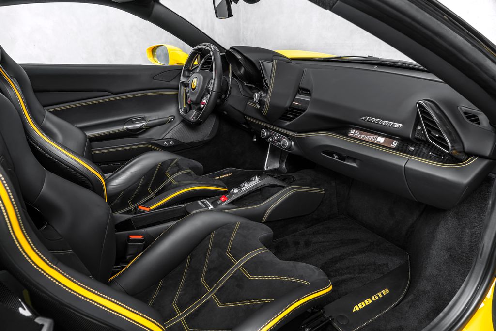 Ferrari 488