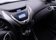 Hyundai Elantra 18