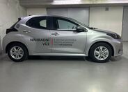 Toyota Yaris 4