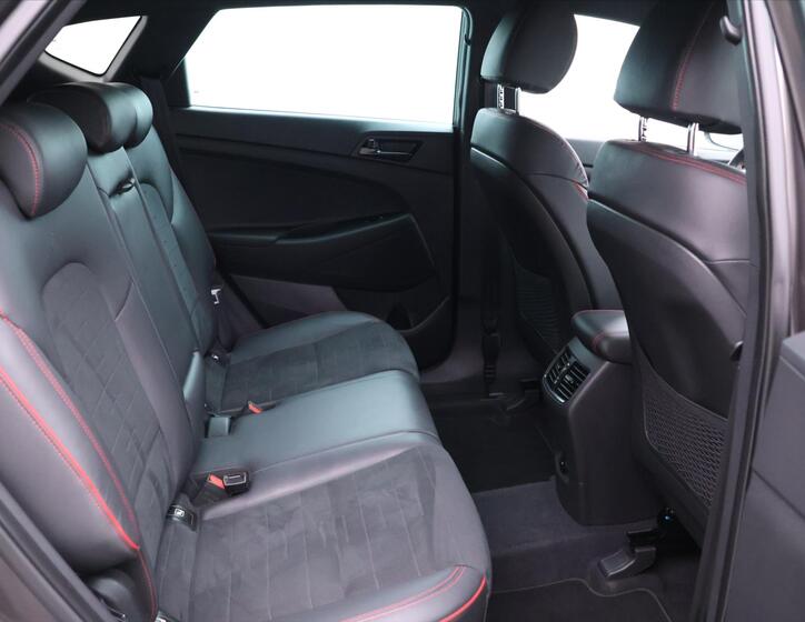Hyundai Tucson 13