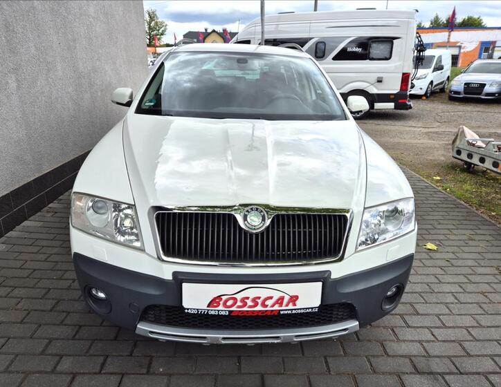 Škoda Octavia 10