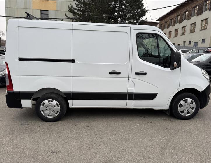 Renault Master 4