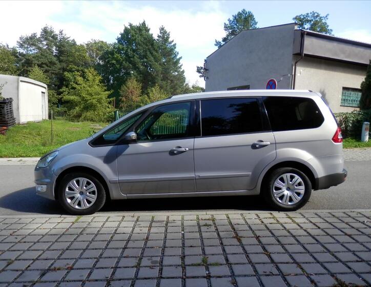 Ford Galaxy 6
