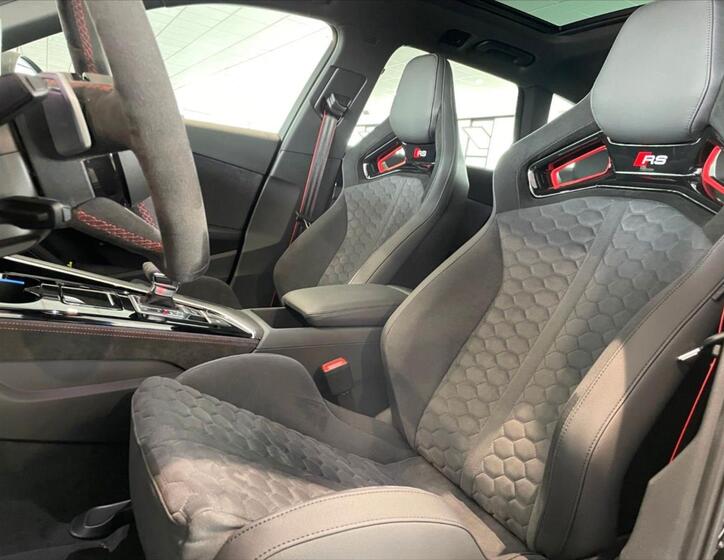 Audi RS 4 5