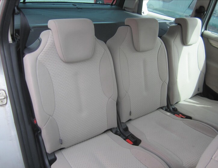 Citroën C4 Picasso 23
