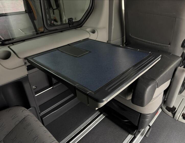 Renault Trafic 23