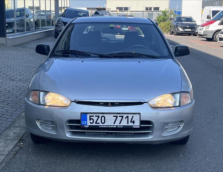 Mitsubishi Colt 2