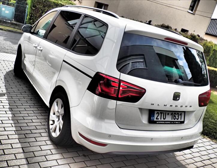 Seat Alhambra 5