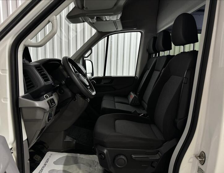 Volkswagen Crafter 29