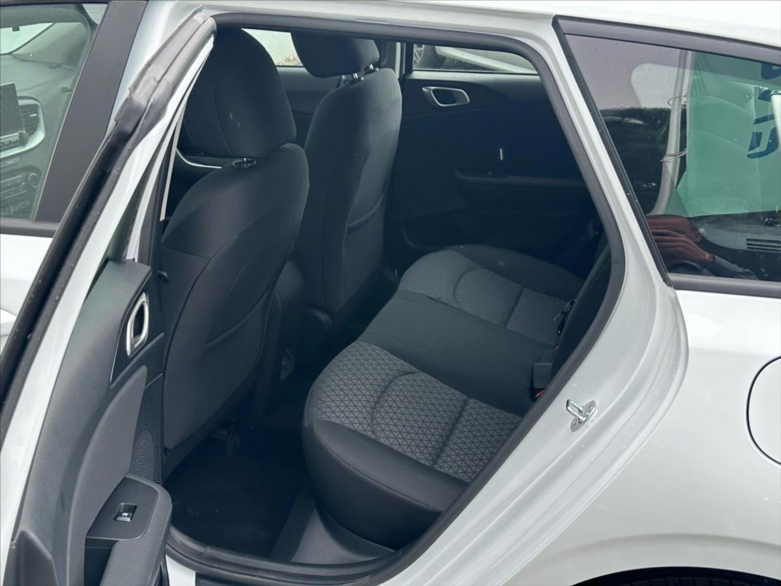 KIA Ceed 9