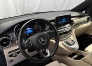 Mercedes-Benz Třídy V 9