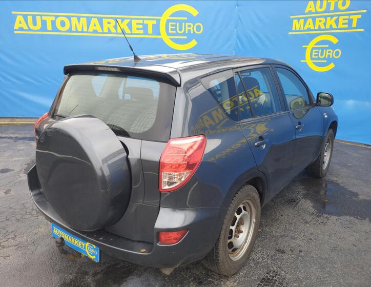 Toyota RAV4 4