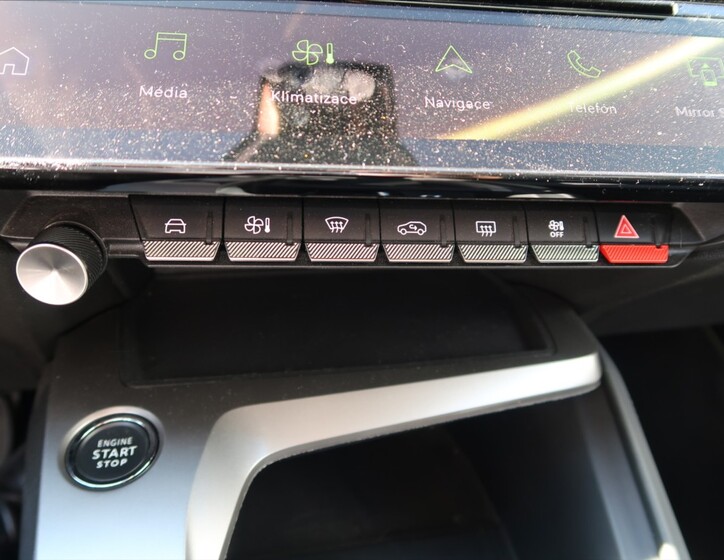 Peugeot 308 23