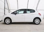 Peugeot 208 9