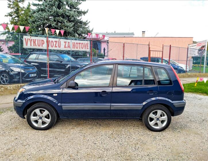 Ford Fusion 8