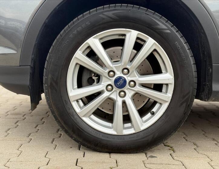 Ford Kuga 10