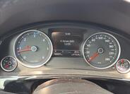 Volkswagen Touareg 14