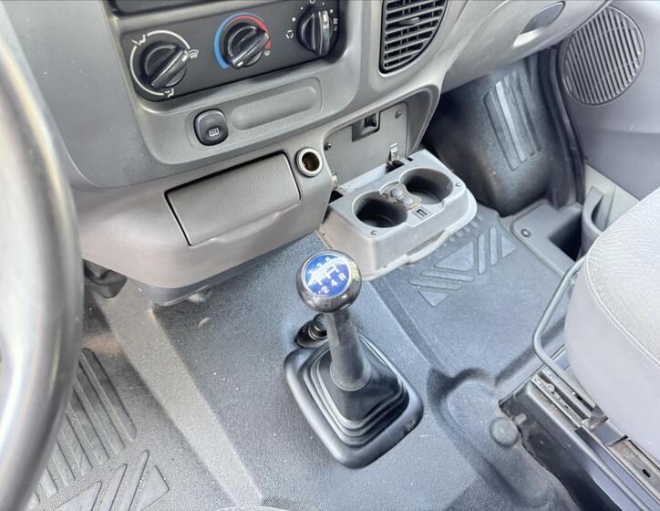 Ford Transit 19