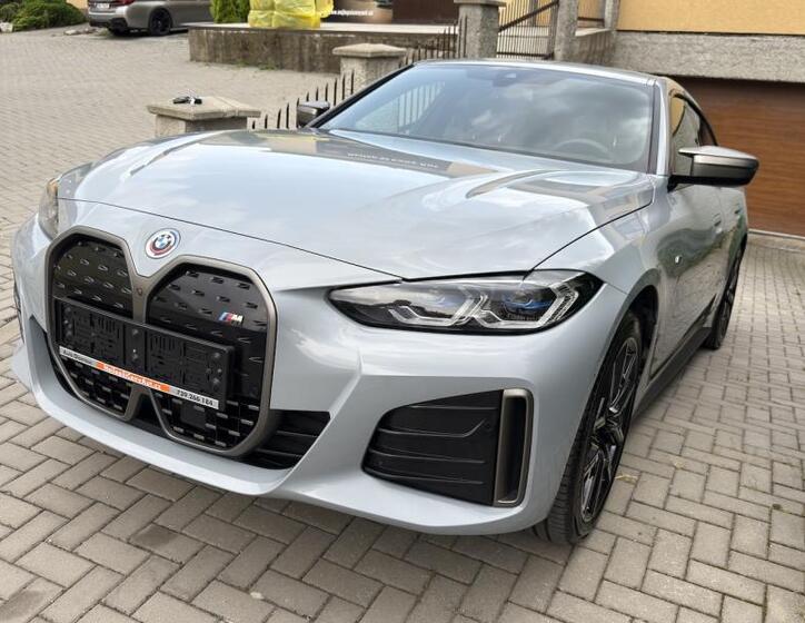 BMW i4 1