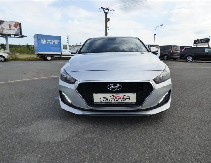Hyundai i30 8