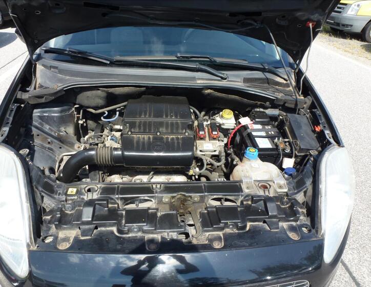 Fiat Grande Punto 32