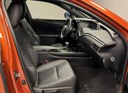Lexus UX 250h 7