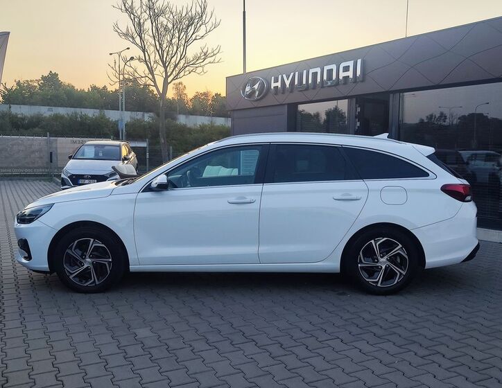 Hyundai i30 8