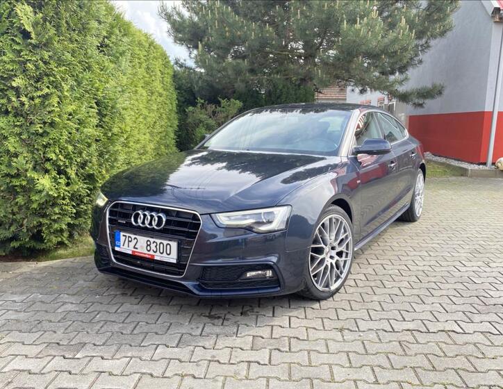 Audi A5 1