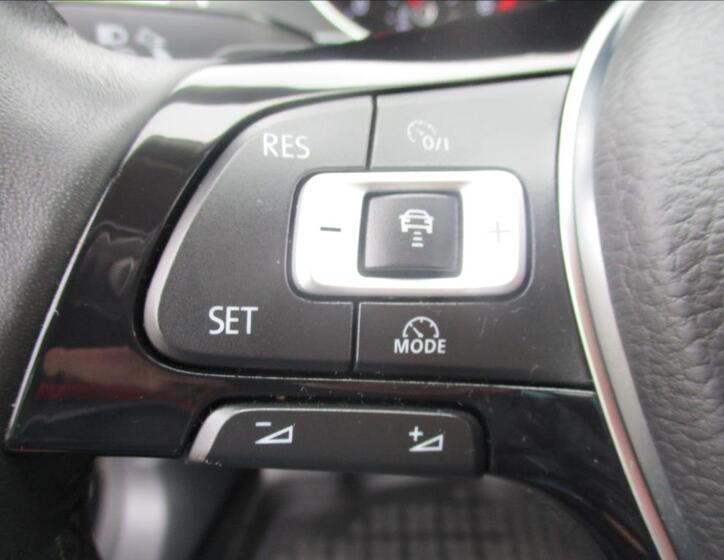 Volkswagen Passat 34