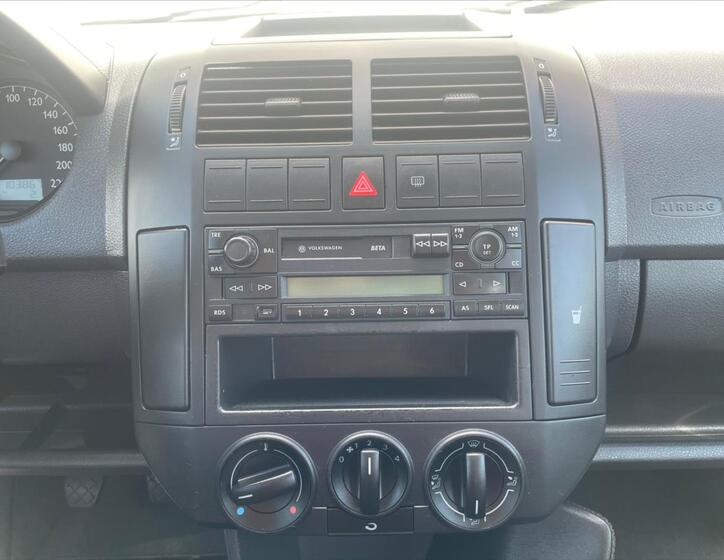 Volkswagen Polo 17