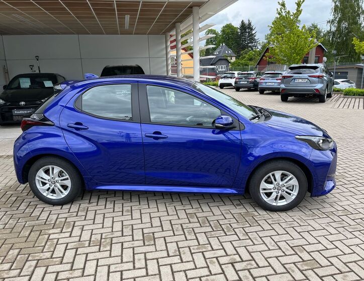 Toyota Yaris 7